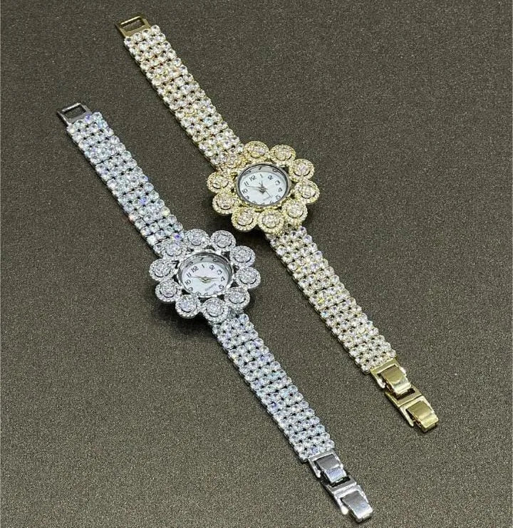 Elegant Pearl Halo Watch